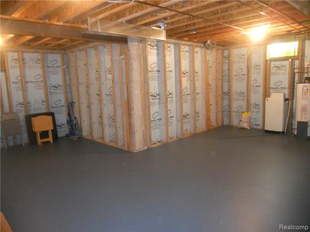 14950 Chrisandra Capac, MI 48014 - Photo 45 of 49 45.JPG
