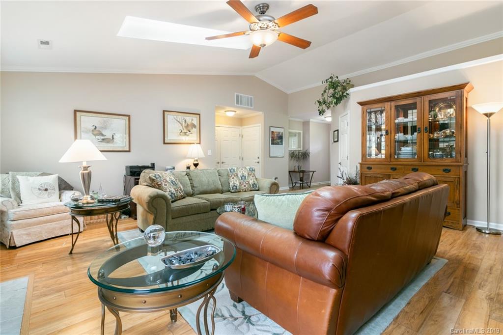 1004 Riceville Road Asheville, NC 28805 - Photo 12 of 36 Gallery Image 12
