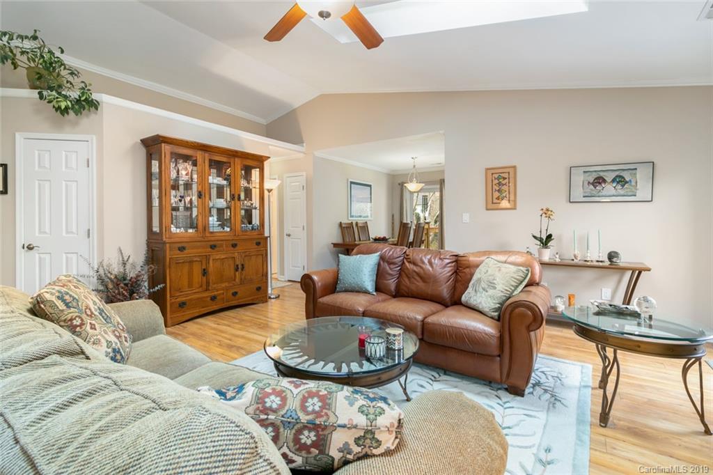 1004 Riceville Road Asheville, NC 28805 - Photo 13 of 36 Gallery Image 13