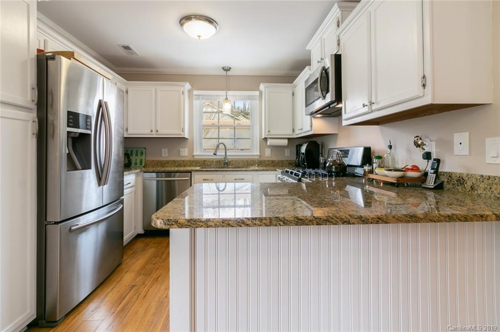 1004 Riceville Road Asheville, NC 28805 - Photo 15 of 36 Gallery Image 15