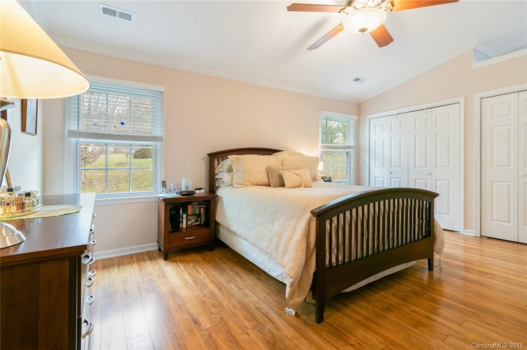 1004 Riceville Road Asheville, NC 28805 - Photo 19 of 36 Gallery Image 19