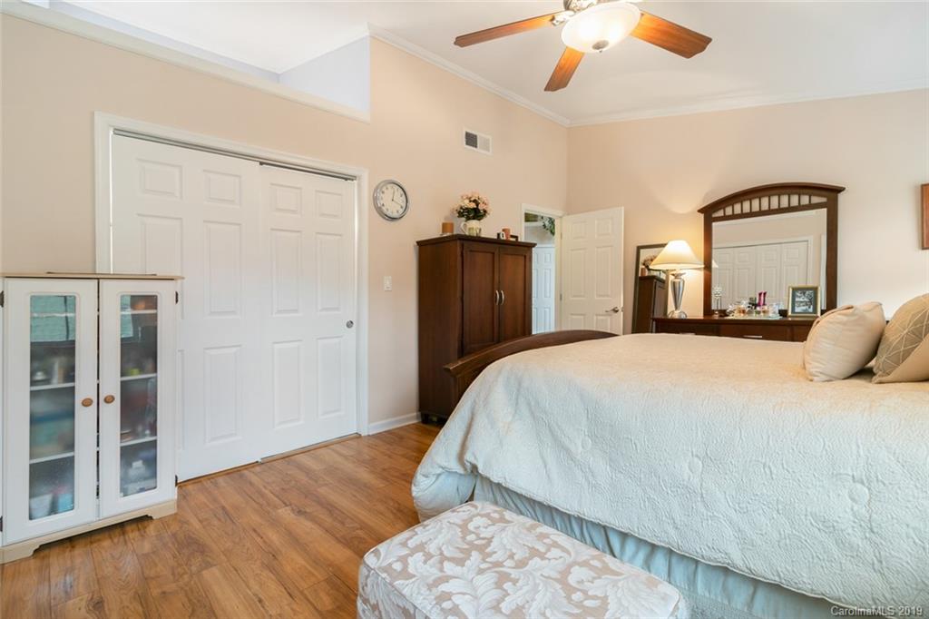 1004 Riceville Road Asheville, NC 28805 - Photo 21 of 36 Gallery Image 21