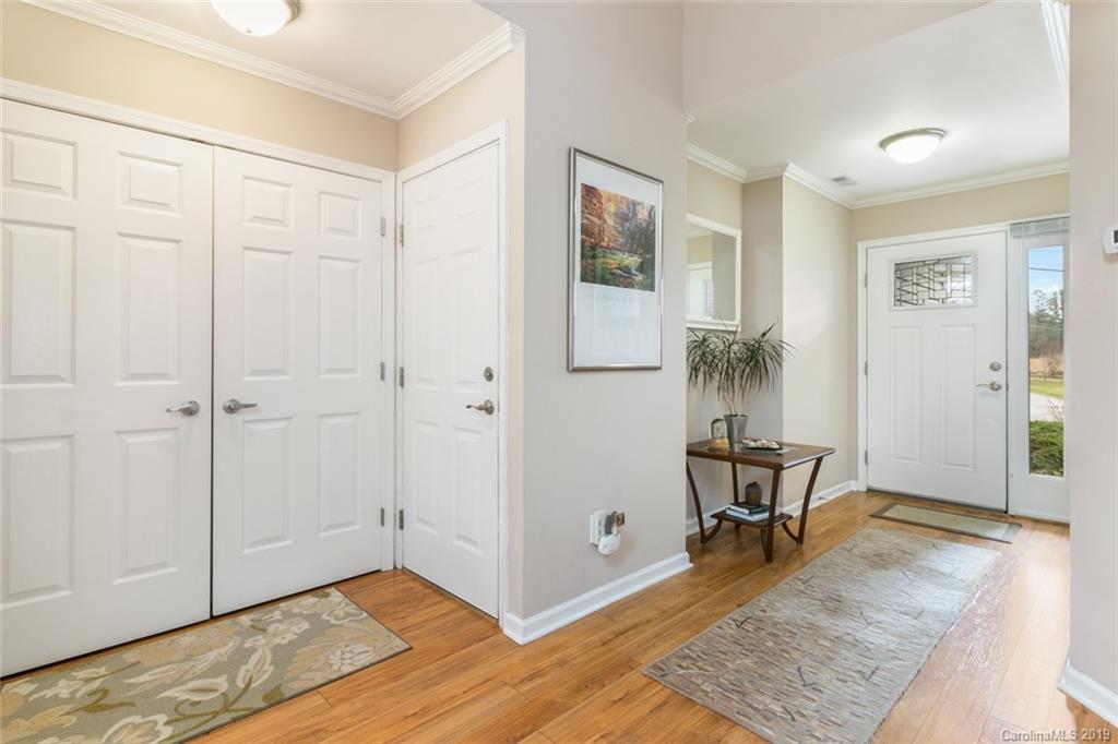 1004 Riceville Road Asheville, NC 28805 - Photo 6 of 36 Gallery Image 6
