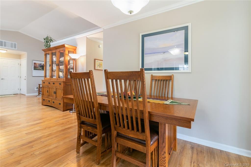 1004 Riceville Road Asheville, NC 28805 - Photo 9 of 36 Gallery Image 9