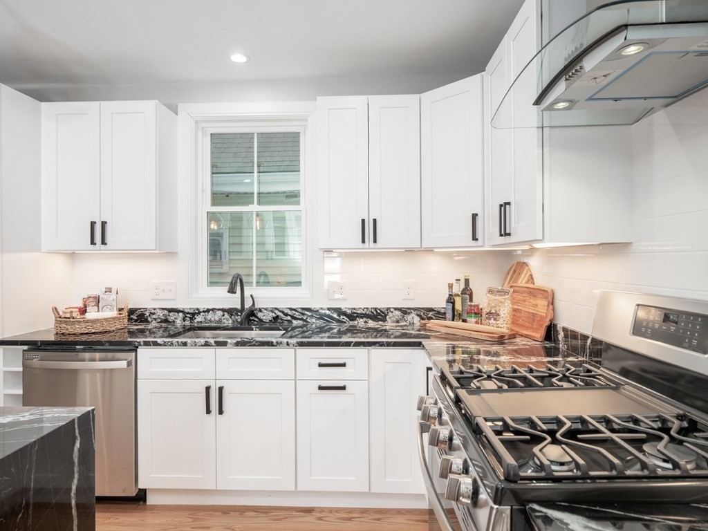 80 Reed Avenue, Unit A Everett, MA 02149 - Photo 4 of 32