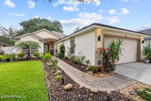 $340,000 | 910 Thoroughbred Drive, Orange Park, FL 32065