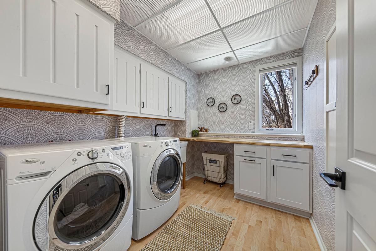 1055 West County Rd D Shoreview, MN 55126 - Photo 39 of 50 Gallery Image 39