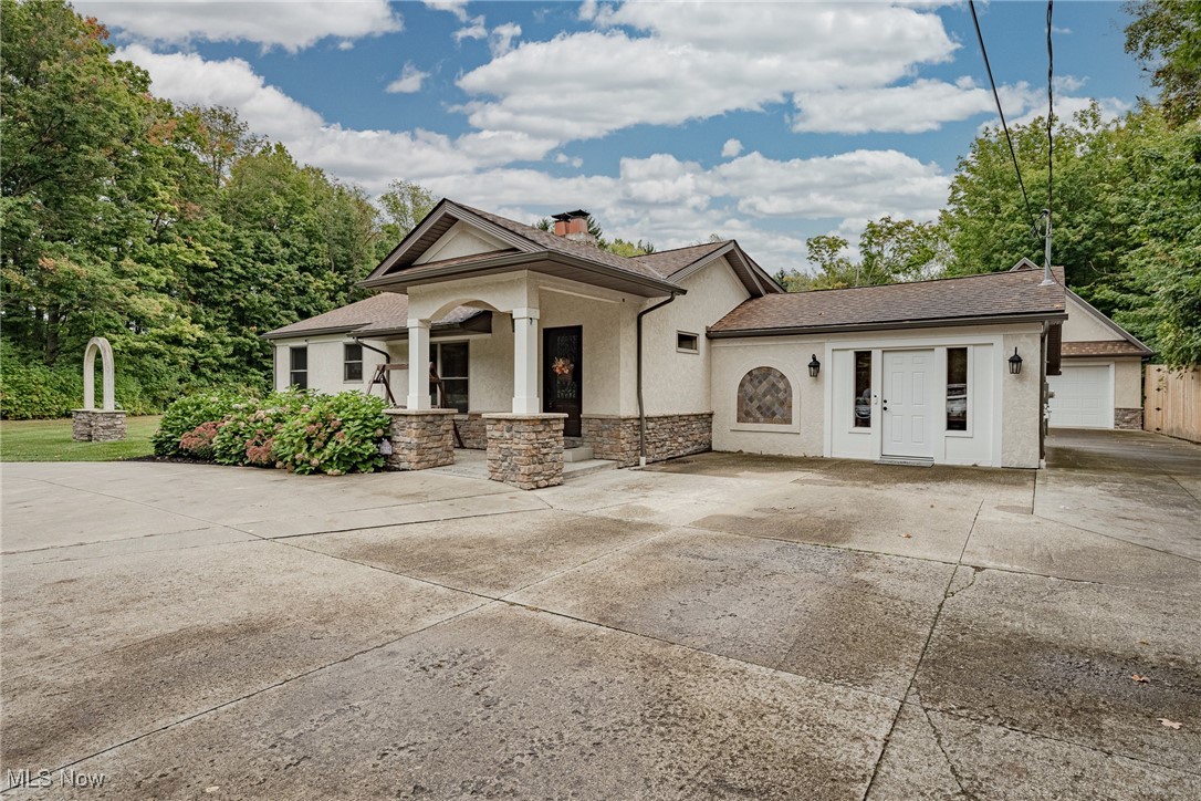 8163 Hart Road Mentor, OH 44060 - Photo 1 of 48 Gallery Image 1