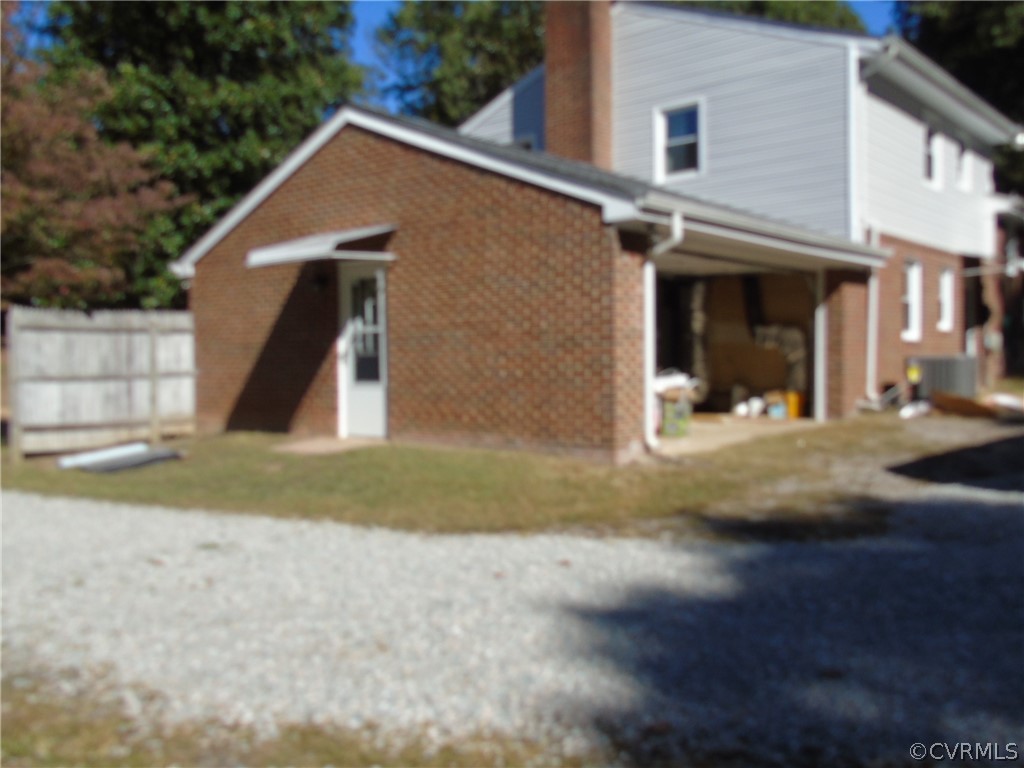 9901 Qualla Road Chesterfield, VA 23832 - Photo 31 of 38 Side View