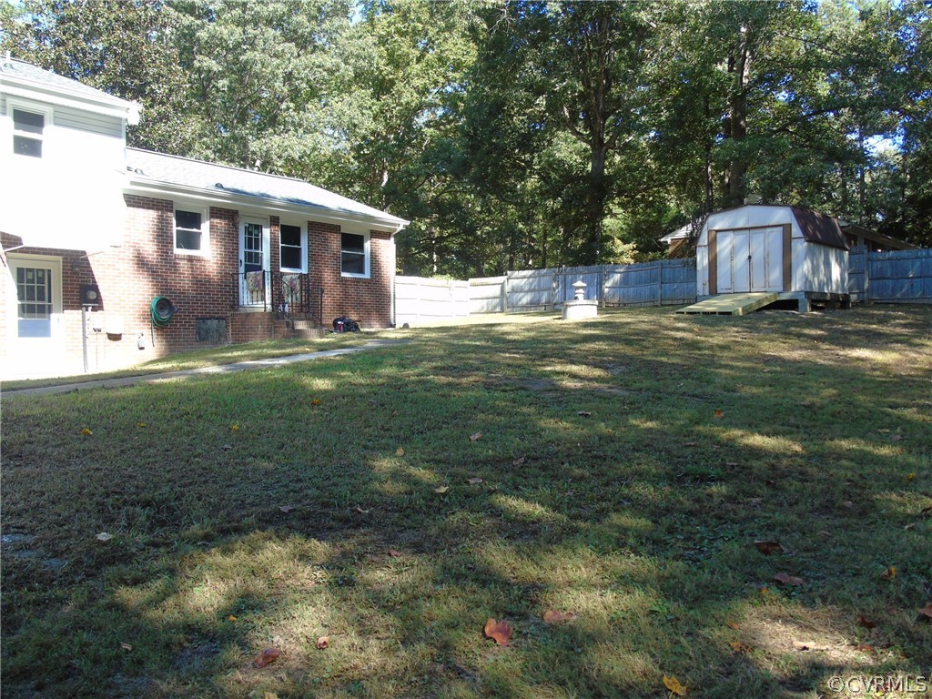 9901 Qualla Road Chesterfield, VA 23832 - Photo 36 of 38 Large fenced yard