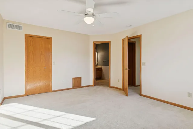 $284,900 | 2687 Mallard Drive, Woodbury, MN 55125