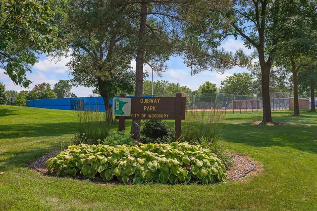 $284,900 | 2687 Mallard Drive, Woodbury, MN 55125