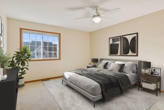 $284,900 | 2687 Mallard Drive, Woodbury, MN 55125