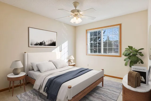 $284,900 | 2687 Mallard Drive, Woodbury, MN 55125