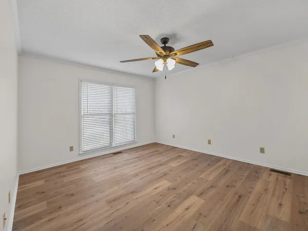 $229,900 | 214 Ashton Drive, Moore, SC 29369