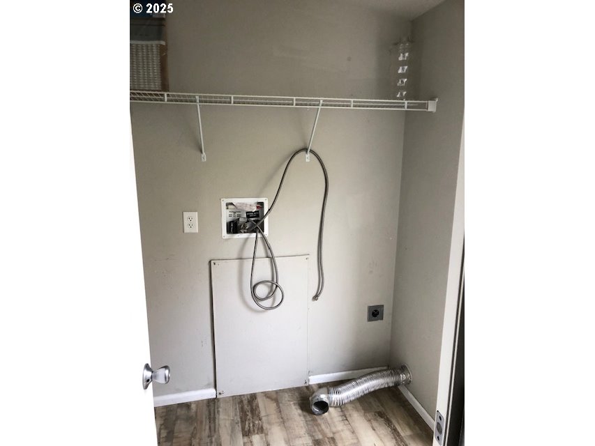 1415 South Bertelsen Road, Unit 143 Eugene, OR 97402 - Photo 15 of 28 Bathroom