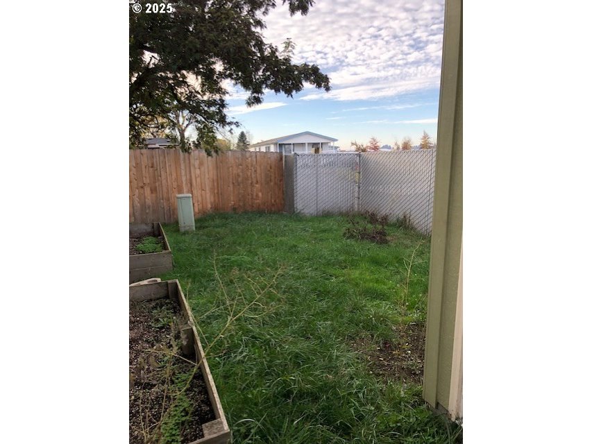 1415 South Bertelsen Road, Unit 143 Eugene, OR 97402 - Photo 19 of 28 Gallery Image 19