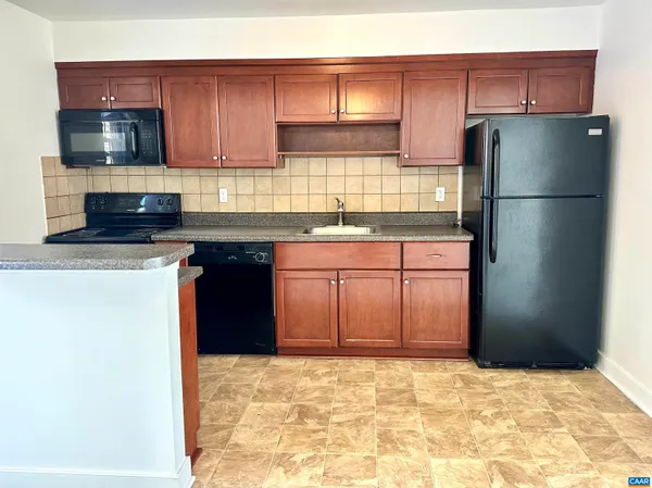 $1,625 | 890 Fountain Court, Unit MULTIPLE S MAY, Charlottesville, VA 22901