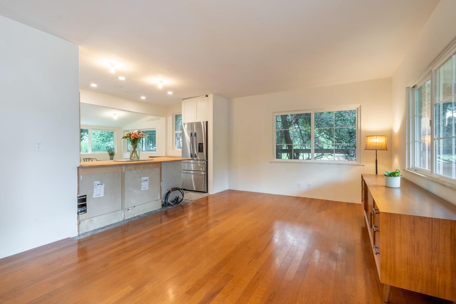 412 Franklin Drive Ojai, CA 93023 - Photo 9 of 50 a view of a kitchen with furniture and a window