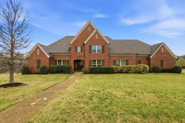 $699,000 | 5956 Windsor Falls Loop, Arlington, TN 38002