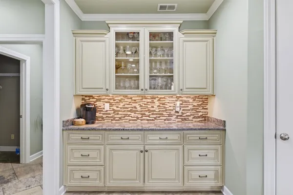 $699,000 | 5956 Windsor Falls Loop, Arlington, TN 38002