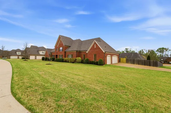 $699,000 | 5956 Windsor Falls Loop, Arlington, TN 38002