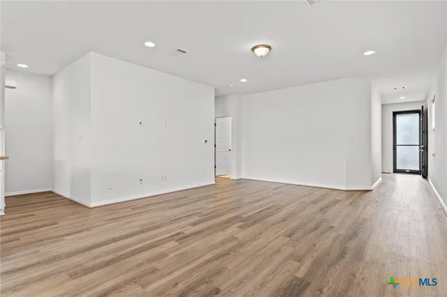 $2,025 | 448 Chaste Tree Drive, San Marcos, TX 78666