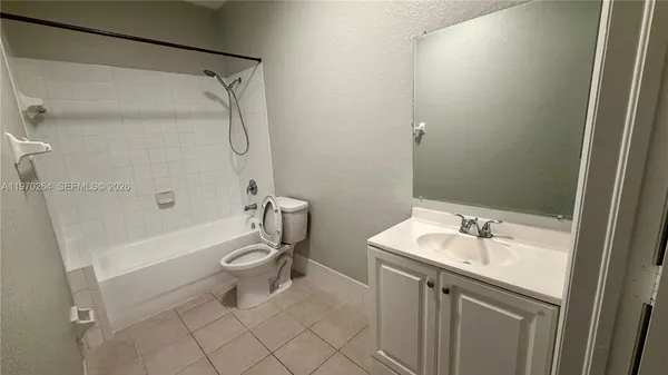 $2,350 | 13272 Old Biscayne Drive, Unit 104, Homestead, FL 33033