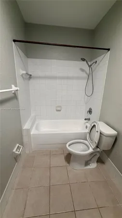 $2,350 | 13272 Old Biscayne Drive, Unit 104, Homestead, FL 33033