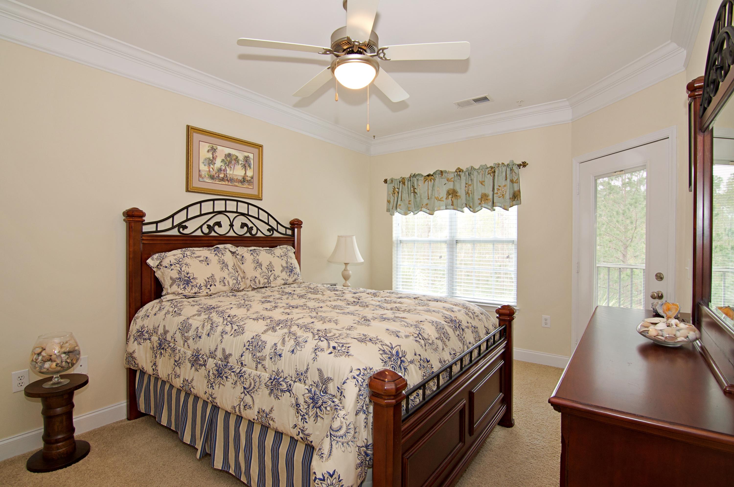 1417 Basildon Road Mount Pleasant, SC 29466 - Photo 14 of 35 32