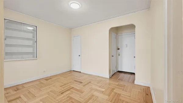 $2,400 | 2190 Boston Road, Unit 3A | Pelham Parkway