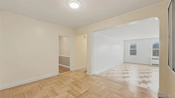 $2,400 | 2190 Boston Road, Unit 3A | Pelham Parkway