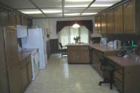 9155 Peters Road Algonac, MI 48001 - Photo 7 of 9 768501-6.JPG