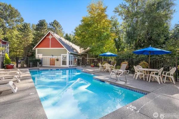 $415,000 | 7711 Northeast 175th Street, Unit A305, Kenmore, WA 98028