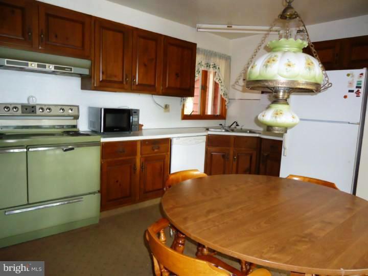 141 Waterworks Road Alloway, NJ 08001 - Photo 4 of 19