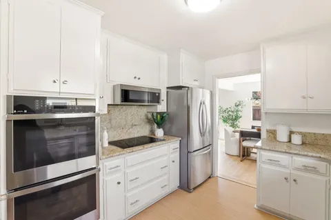 $3,098,000 | 381 Leland Avenue, Menlo Park, CA 94025