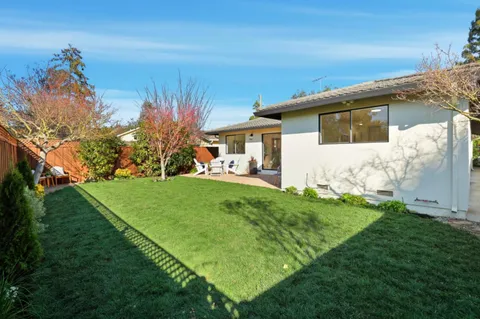 $3,098,000 | 381 Leland Avenue, Menlo Park, CA 94025