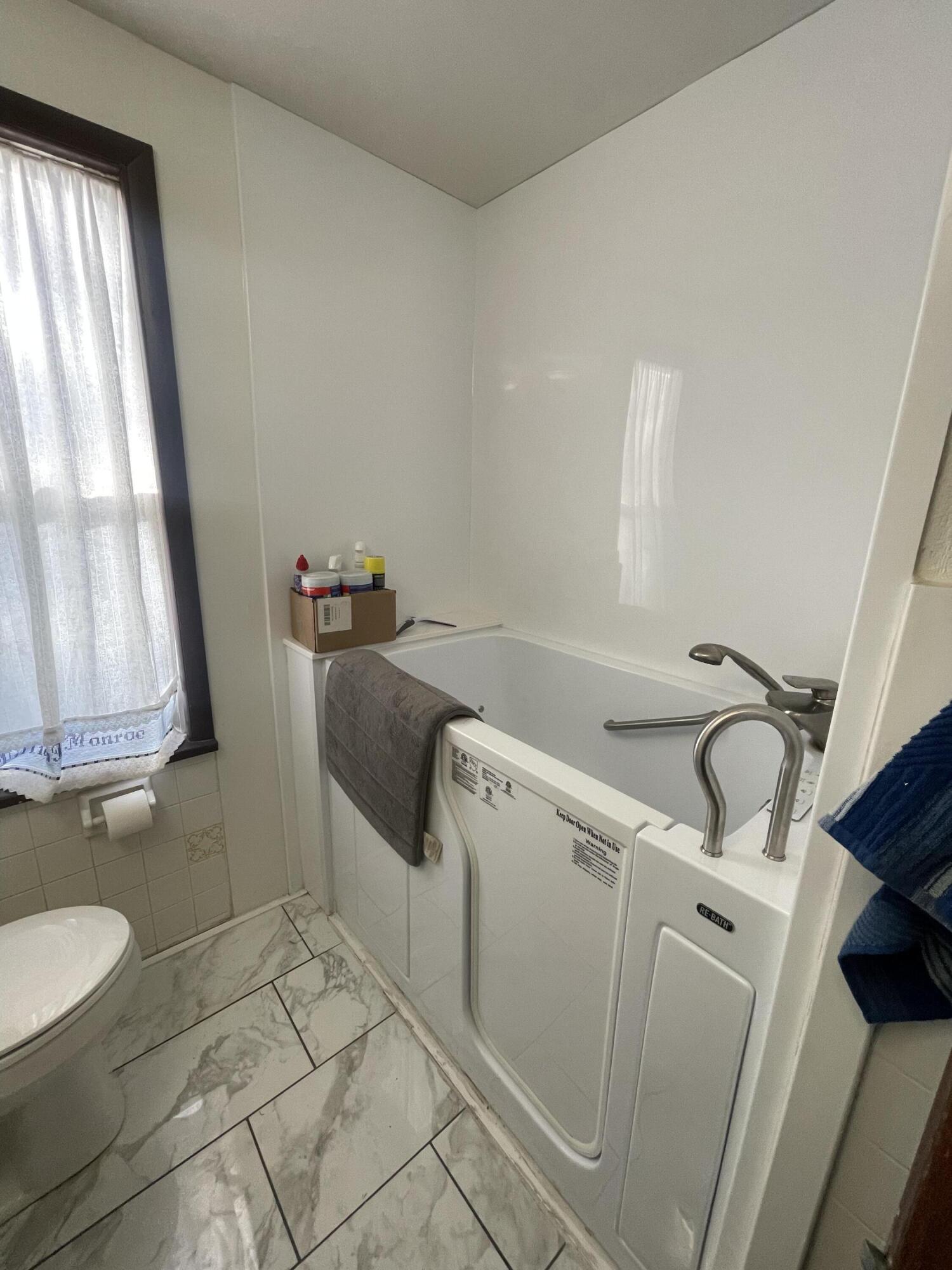 1314 79th Street Kenosha, WI 53143 - Photo 17 of 33 IMG_7394