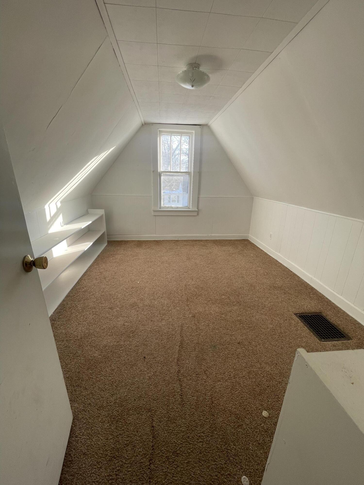 1314 79th Street Kenosha, WI 53143 - Photo 20 of 33 IMG_7384