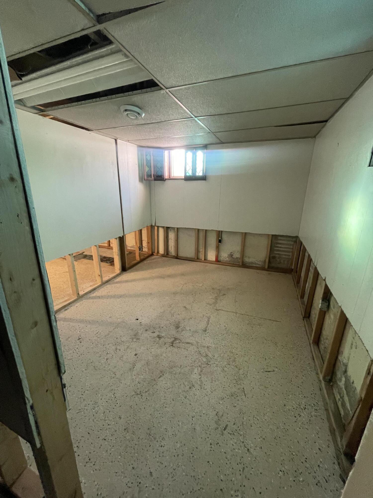 1314 79th Street Kenosha, WI 53143 - Photo 29 of 33 IMG_7415