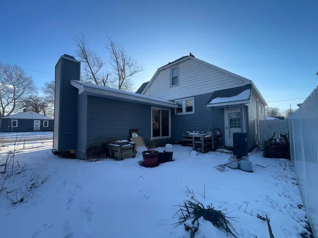 $225,000 | 1314 79th Street, Kenosha, WI 53143