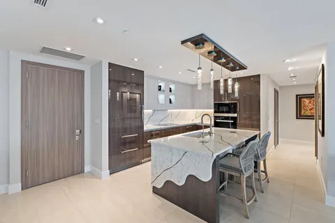 $2,949,000 | 3100 North Ocean Drive, Unit P1003, Singer Island, FL 33404