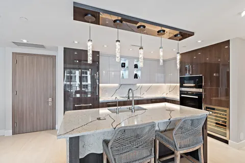 $2,949,000 | 3100 North Ocean Drive, Unit P1003, Singer Island, FL 33404