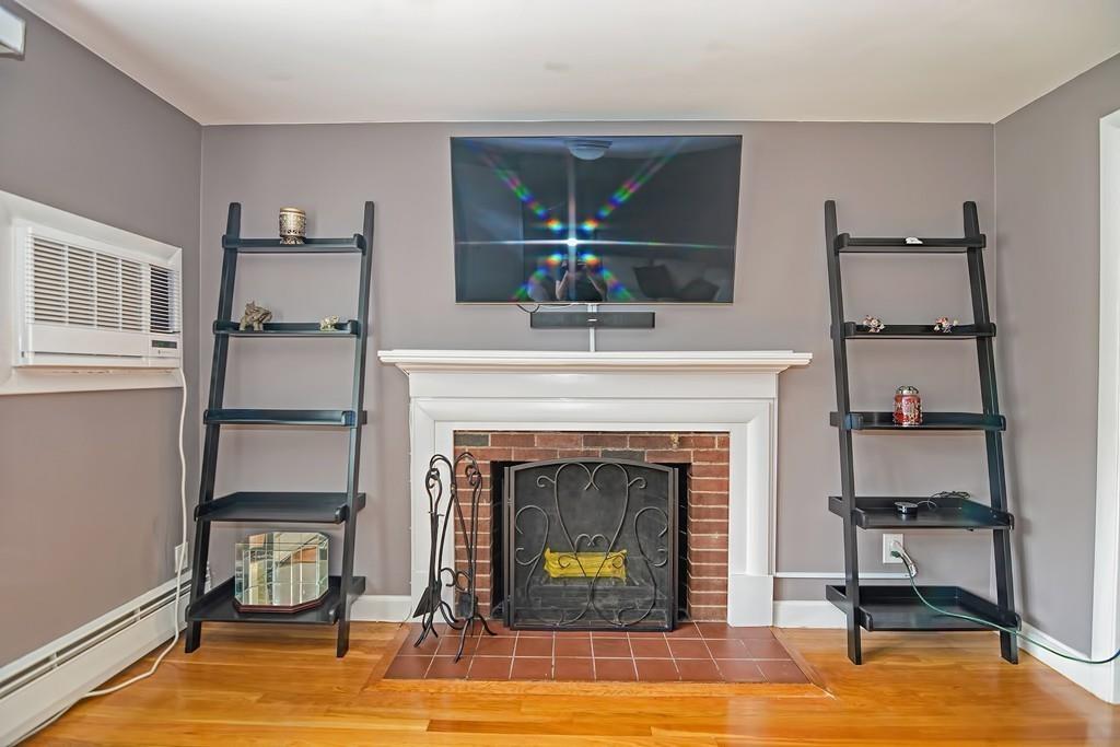 24 Elmfield Road Framingham, MA 01701 - Photo 6 of 30