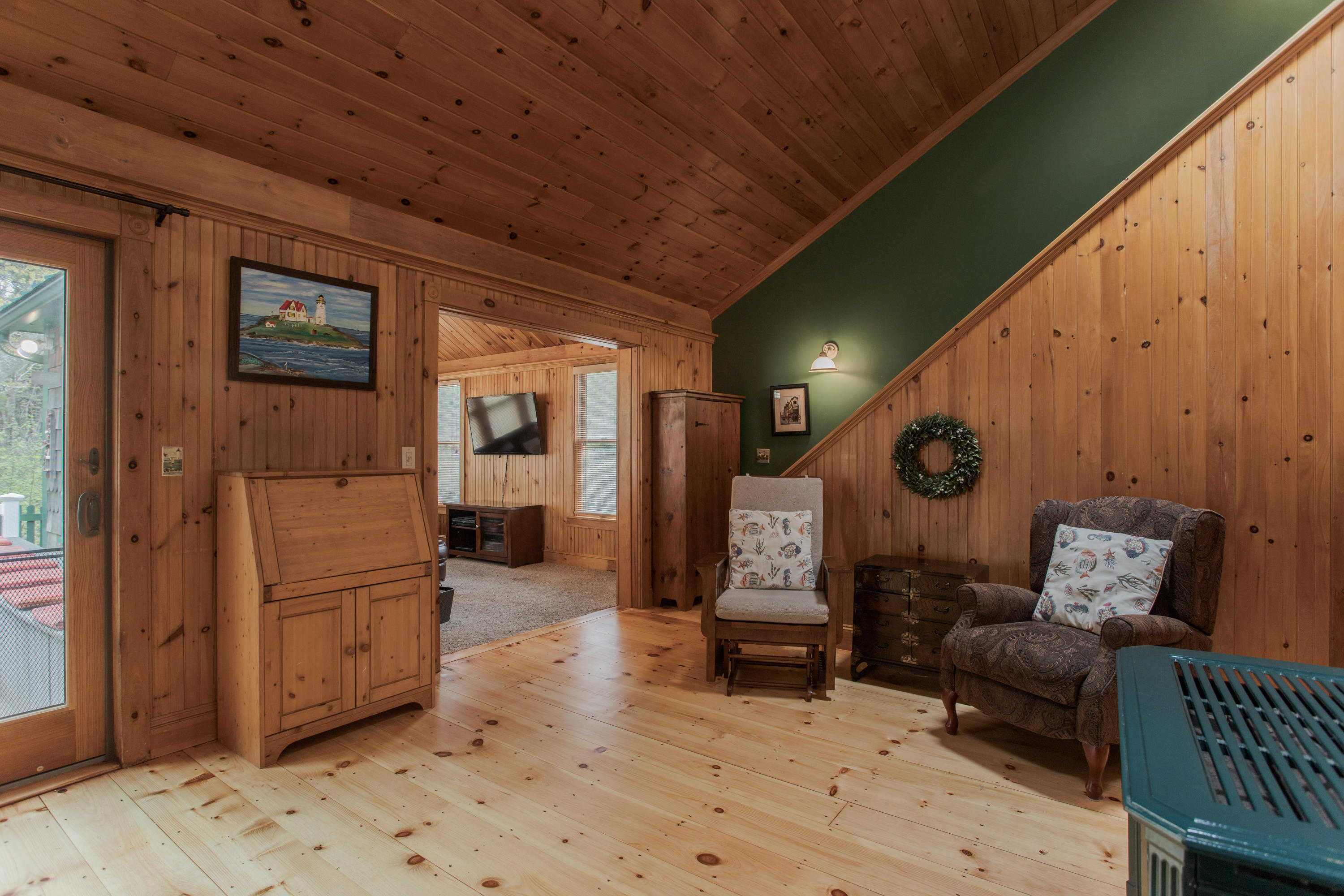 47 Nicole Road York, ME 03909 - Photo 8 of 25 47 Nicole Road York