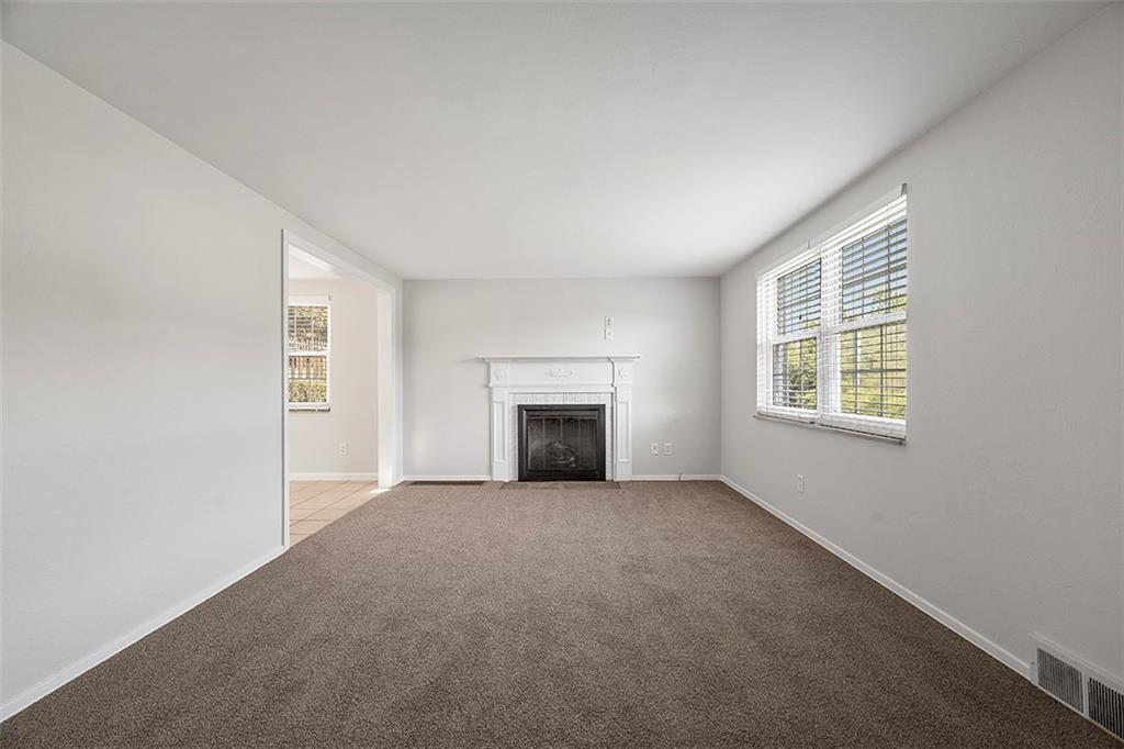 5184 Grove Road Pittsburgh, PA 15236 - Photo 4 of 25 Gallery Image 4