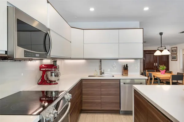 $1,950,000 | 1437 Baracoa Avenue, Coral Gables, FL 33146