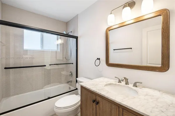 $1,950,000 | 1437 Baracoa Avenue, Coral Gables, FL 33146