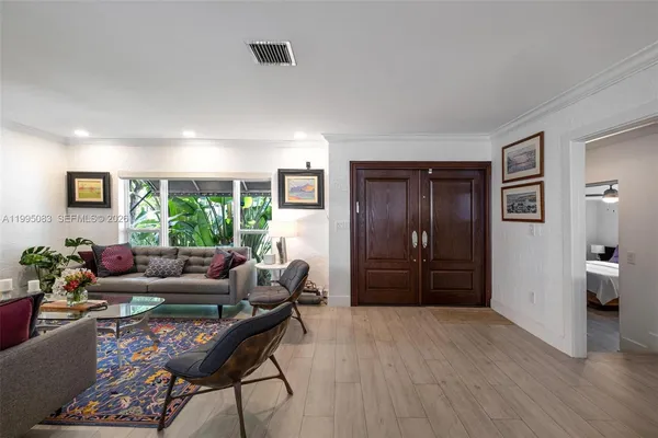 $1,950,000 | 1437 Baracoa Avenue, Coral Gables, FL 33146
