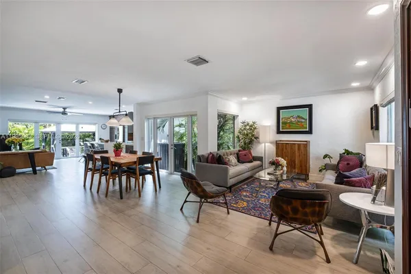 $1,950,000 | 1437 Baracoa Avenue, Coral Gables, FL 33146